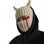 Halloweeni m&uuml;ts, kootud j&auml;nesek&otilde;rvad, tuulekindlad n&auml;okatted, peorekvisiidid, soojapidamine, korrap&auml;rane sobiv lilleprinteriga sarvm&uuml;ts v&auml;lispordiks I