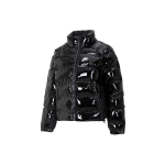 Nike &Uuml;hev&auml;rvilise logoga Kerge puuvillane tepitud jope v&auml;litingimusteks Naiste jope Must FQ3575-010 XL