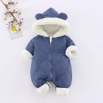 Talvine beebi kombinesoon: Paks soe puuvillane sangp&uuml;ks poistele ja t&uuml;drukutele