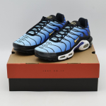 DX0755-001 Nike Air Max Plus OG Hyper Blue (2024. aasta) (meeste omad) 9.5 black