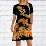 Naiste vabaajakleit Suvise roosi lehtedega Naistele m&otilde;eldud O-kaelusega l&uuml;hikeste varrukatega kleit, suur suurus XS valge