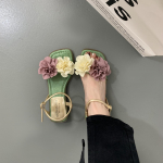 Moekingad Sandaalid Vabaaja Sandaalid Naiste Slaidid Ruudukujulise Kontsaga Madal Luksuslik 2024 Suvi Plokk Moekangast Kabjakontsad Kumm Rooma 35 beež