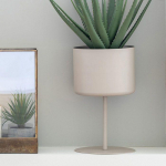 Pot de fleurs en acier sable &oslash;21,5 x 36 cm