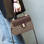 Uus k&auml;ekoti stiil S&uuml;gis-talvine crossbody naiste kott K&otilde;rgekvaliteediline Kerge luksus Atmosf&auml;&auml;riline Ema kott &Otilde;lakott