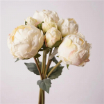 Kunstlikud k&auml;sitsi valmistatud p&otilde;letatud servaga pojengikimp siidist v&otilde;ltslilled kontorikaunistused pojengipunga punased lillelaua dekoratiivsed