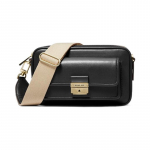 MICHAEL KORS Bradshaw seeria &uuml;hev&auml;rviline klapiga nahast kaamerakott &otilde;lakott crossbody kott keskmine naiste must keskmine suurus must