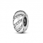 925 h&otilde;bedased amuletid pereelupuu &otilde;nnelik ristikhein, ripats, sobiv mood, stiil k&auml;ev&otilde;rud, ehted