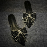 Naiste sandaalid Rhinestone'i sussid Naiste jalatsid terava otsaga sussid, poolkaare lamedad naiste kingad 41 must