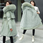 Naiste 6XL &uuml;lisuur tuulepluus Naiste Parka Fashion talvejope Fliisist pika kapuutsiga Parka Trench-mantlid 2023 2XL roheline