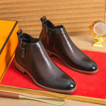 Moodsad s&uuml;gis-talvised retro meeste mugavad terava ninaga Chelsea l&uuml;hikesed saapad Moodsad uued meeste k&uuml;lgmise lukuga puidust kontsaga saapad 38 must