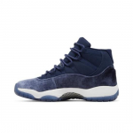 Air Jordan Wmns Air Jordan 11 Retro Midnight Navy Samet AR0715-441 EU 35.5 kesk&ouml;&ouml;/tumesinine