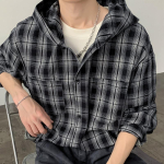 Meeste ruuduline kapuutsiga s&auml;rk &uuml;legabariidiline vabaaja n&ouml;&ouml;pidega pikkade varrukatega mustvalge ruuduline streetwear shacket top L roosa