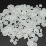 200 tk segatud plastikust k&auml;igukott Mootori k&auml;igukastiga 0,5 vormi DIY k&auml;sitsi valmistatud m&auml;nguasjatarvikud 200pcs a kit