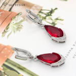 Moodsad veetilga kuupmeetrist tsirkooniumoksiidist tilkk&otilde;rvar&otilde;ngad naistele pulmadeks Roosi kullav&auml;rvi k&otilde;rvatropiga ehted