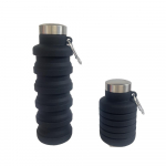 Silikoonist tassis sisset&otilde;mmatav veekeetja kokkupandav veetass v&auml;ljas spordireisile kaasaskantav veepudeliga veetass koos ronimisnupuga karabiiniga 500ml1PCS