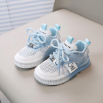 Suvi uued laste tossud lasteaed V&auml;ikesed valged kingad &Uuml;hev&otilde;rguga hingavad t&uuml;drukud beebijalatsid poistele lauajalatsid 21 roosa