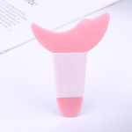 Silikoonist silmapliiatsiga &scaron;abloonid tiivaotsad Silmameik abiraam, m&auml;&auml;rdumiskindel ripsmepliiats Silmapliiats Abimees korduvkasutatav meigit&ouml;&ouml;riist as the picture