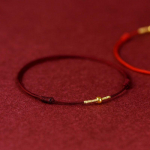 Mood k&auml;sitsi valmistatud k&auml;ev&otilde;ru punane k&ouml;is Lucky Bangle naiste meeste parim k&auml;ev&otilde;ru pahkluu Bracelet veinipunane v&auml;rv