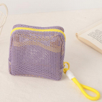 V&auml;ikese mahutavusega v&otilde;tmekotid L&auml;bipaistev kosmeetikakott Ruudukujuline v&otilde;rk hoiukott Mini lukuga m&uuml;ndikott Mini pesukott Kirjatarvete kott 12x12cm roosa