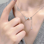 S&auml;rav liblikas tuti kaelakee naistele peen, elegantne rangluukett Lihtne temperament ehtetarvikud naistele kingitus