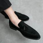Moodsad seemisnahast kingad Vabaaja Luksuslik Itaalia Pehmed Meeste Tasselitega Loaferid K&auml;sit&ouml;&ouml; Mokassiinid Meeste Slip-on S&otilde;idukingad Peokleidikingad 38 must