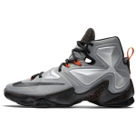 Nike LeBron 13 'Rubber City' tossud 805893-383 45.5