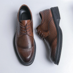 Oxfordid Meeste Kingad Punase Tallaga Mood &Auml;ri Vabaaja Pidu Bankett Igap&auml;evane Retro Nikerdatud Paeltega Brogue Kleitkingad 38