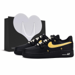 Nike Air Force 1 Nahast Libisemisvastane Polsterdus Kulumiskindel Madal Kets Lauatennisikingad Unisex Must Kuld FZ0627-010(Team1519-) 41