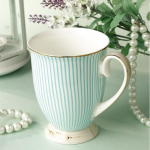 Elegantsed teetassid Briti puhastatud keraamilised tassid Bone China Blue Stripes Kohvitass Kuldne muster Mood Unikaalne disain Pokaal 301-400ml