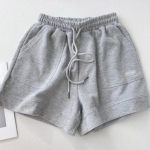 K&otilde;rge v&ouml;&ouml;kohaga vabaaja sportlikud l&uuml;hikesed p&uuml;ksid naiste suvised lahtised laia s&auml;&auml;rega A-kujulised p&uuml;ksid Trend M