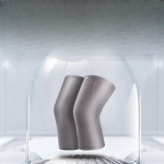 Kaks polsterdatud p&otilde;lvekaitsmet, soojad s&auml;&auml;rised, vanad k&uuml;lmad jalgade liigesed, p&otilde;lvekaitse, universaalne k&uuml;lmakaitse s&uuml;gisel ja talvel. M