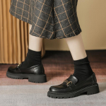 Uued Briti stiilis mustad nahast kingad Naiste Hobuseraua detailiga Paksude taldadega Loaferid Kevad ja S&uuml;gis Slip-on Platvormkingad 34