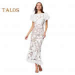 Naiste kalasaba kleit &uuml;mara kaelusega puhv l&uuml;hikeste varrukatega tikitud 3D lilledekooriga midi kleit puusi &uuml;mbritsev pikk kleit S helelilla v&auml;rv