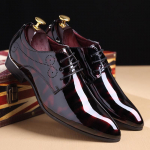 Moodsad Uued Meeste Lakknahast Oxford Kingad Kingad Zapatos de hombre Meeste Ametlikud Kingad Terava Ninaga &Auml;ri Pulmad cvb567 6 punane
