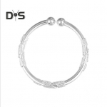 Naiste k&auml;ev&otilde;ru reguleeritava avaga disain lillelise reljeefiga poleeritud sulamist etnilise stiiliga k&auml;eehe igap&auml;evaseks kandmiseks ja erilisteks s&uuml;ndmusteks 1pc