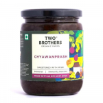 Two Brothers Organic Farms Chyawanprash (500g) | Valmistatud k&auml;sit&ouml;&ouml;na kohalike amla marjade ja &uuml;rtidega | Tugevdab immuunsust, toetab seedimist, parandab naha ja juuste seisundit, rikkalik