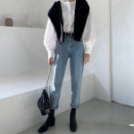 Naiste suvised k&otilde;rge v&ouml;&ouml;kohaga &otilde;hukesed laia s&auml;&auml;rega teksad, sirged lahtised korea stiilis p&uuml;ksid S must