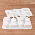 West Point Doused Noodles 8 Even Cloud Drops Strawberry Mousse Silikoonist koogivorm isetegemine valge