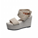 mood Moekingad naistele Uued &uuml;hes&otilde;nalised pandlad, mitmev&auml;rvilised Naiste sandaalid avatud varbaga platvormiga kummist kiiluga suvised retro sandaalid 35 valkjas v&auml;rv