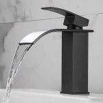 Tuqiu vannitoa segisti must kraanikauss segisti segisti messingist juga kraan Vannitoa kraanikausi segisti kraan sooja ja k&uuml;lma valamusegisti