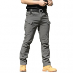 Meeste taktikalised p&uuml;ksid vett h&uuml;lgavad mitmetaskulised cargo p&uuml;ksid kiiresti kuivavad matkap&uuml;ksid t&ouml;&ouml;ks kalastamiseks telkimiseks vaba&otilde;hutegevusteks M hall