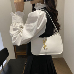 Kevade ja suve uus kott mitmek&uuml;lgne kirjaga k&auml;ekott &otilde;la alla &uuml;he &otilde;larihmaga diagonaalselt kantav kaasaskantav naiste kott