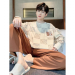 Meeste pidžaamakollektsiooni s&uuml;gis- ja talvised ruudulised &uuml;hev&auml;rvilised tudengipidžaamad, kodur&otilde;ivad, topid ja p&uuml;ksid, pidžaamad, puhkeriided XL