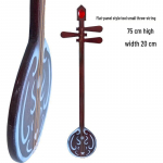 Yi ja Tiibeti Etnilised Puidust Tantsuvahendid: Kolmekeeleline t&scaron;illopill ja kahekeeleline qin-pill - Sawar Zhidong Bulah.