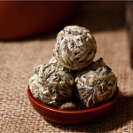 Pu-erh Tea Raw Mini Tea Dragon Ball White H&otilde;ben&otilde;el Tervis Roheline Toit Yunnan 50g