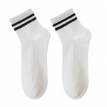 1 paar Unisex sokke Keskmise toruga L&otilde;hnatu Triibuline &Uuml;hev&auml;rviline K&otilde;rge Elastsus Libisemisvastased Hingavad Pehme Higi imavad Kokkut&otilde;mbumisvastased Puuvillased spordisokid must