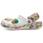 Squishmallows x Crocs Classic Clog Squish Squad Unisex TOSSUD Valge Mitmev&auml;rviline 210216-90H 39-40