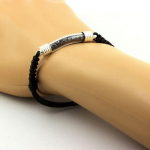 Pierres et Min&eacute;raux. Bracelet H&eacute;matite brut Allevard, Is&egrave;re, France. Couleur noir.