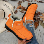 Naiste talvemood mitmek&uuml;lgsed libisemiskindlad pl&uuml;&uuml;siga vooderdatud lumesaapad, &uuml;mara ninaga, libisemiskindlad ja tuulekindlad l&uuml;hikesed saapad, vastupidavad mugavad soojad pahkluusaapad 42 oranž