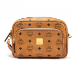 MCM Cognac Visetos Monogrammiga Crossbody Kaamerakott Kuldse Logoplaadi ja Mitme Taskuga Igap&auml;evaseks Kasutamiseks ja Reisimiseks Basic Set (Bag+Dust Bag)